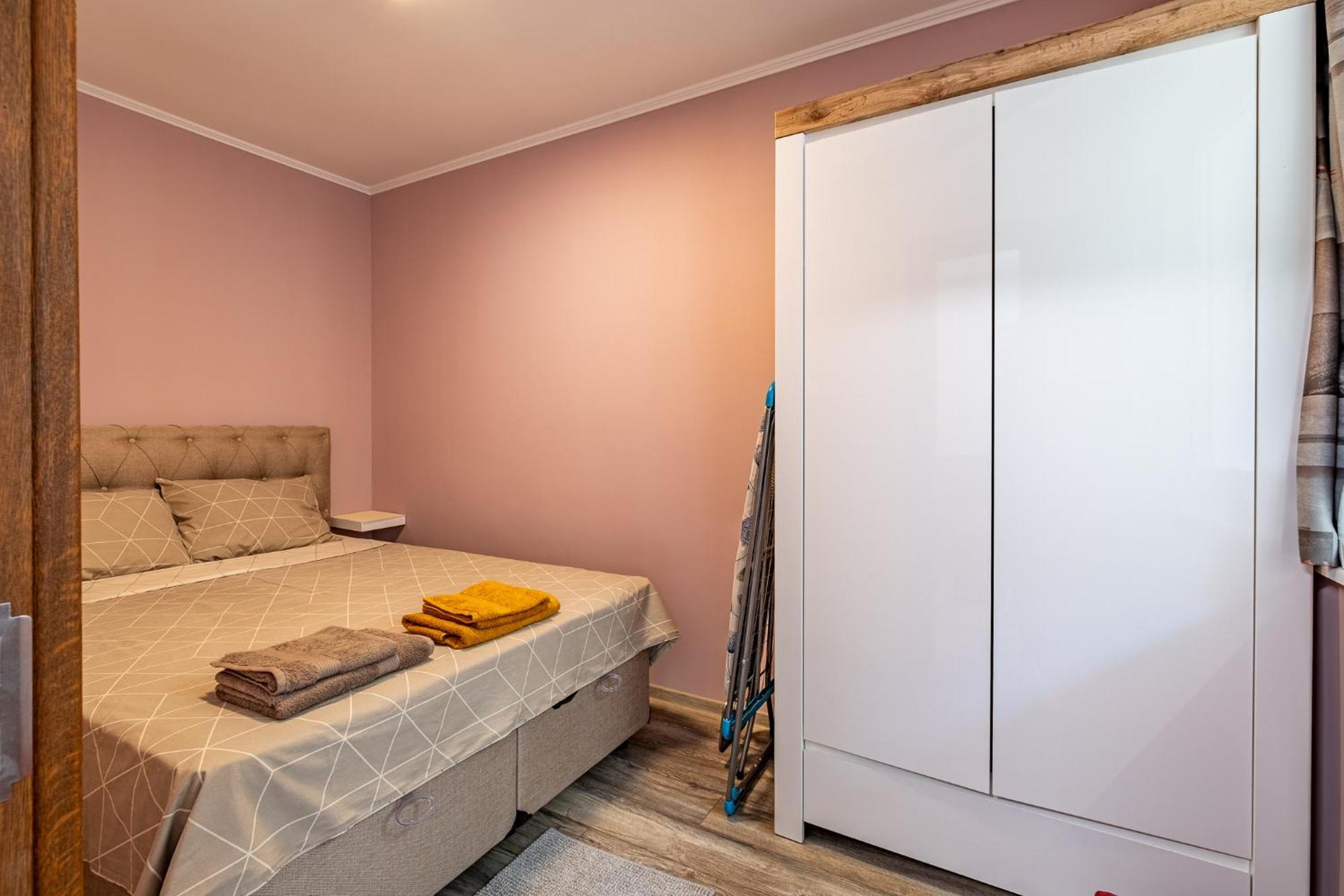 וארנה Comfort Apartment מראה חיצוני תמונה