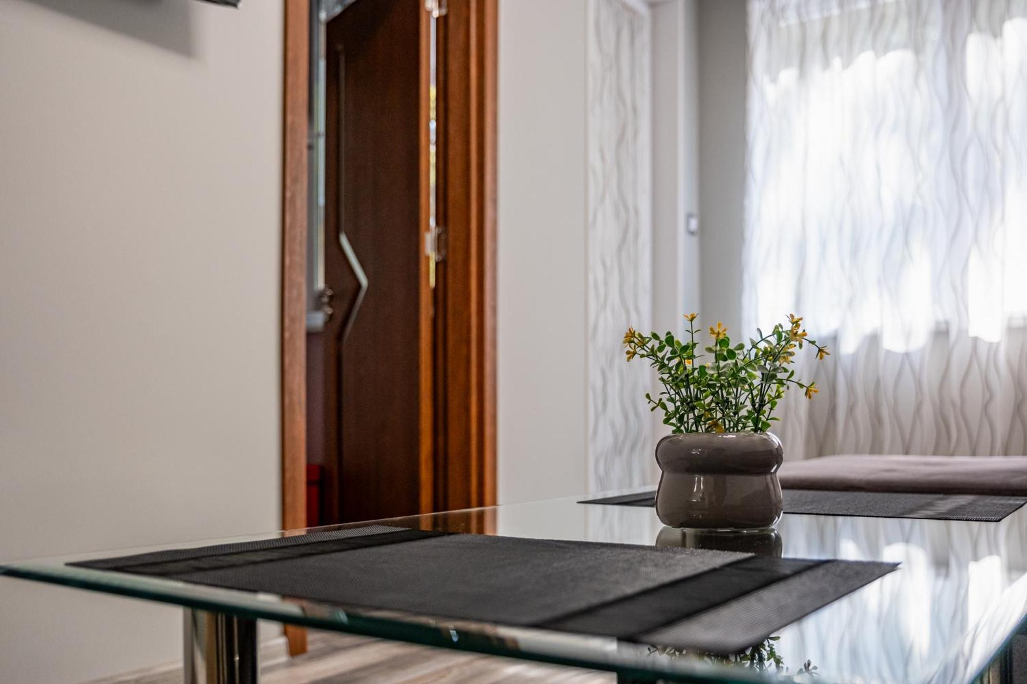 וארנה Comfort Apartment מראה חיצוני תמונה